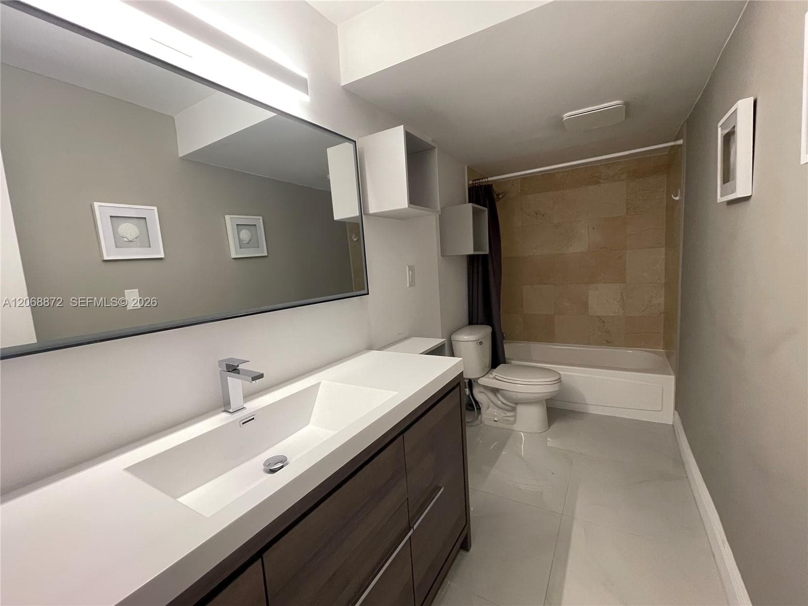 10275 Collins Ave 624 photo 16