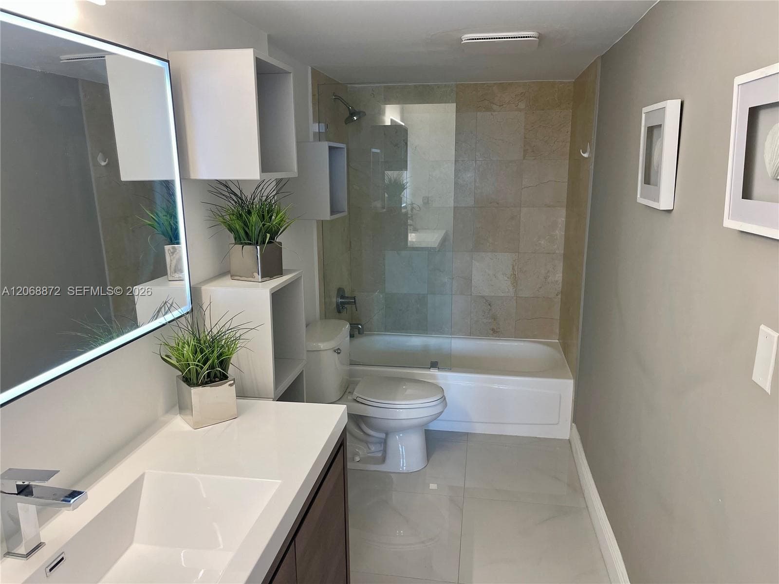 10275 Collins Ave 624 photo 19