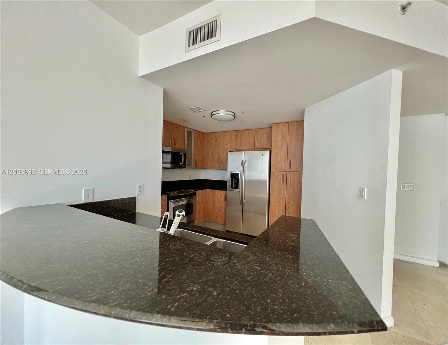 7900 Harbor Island Dr 608 photo 6