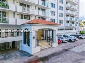 9195 Collins Ave 512 photo 7