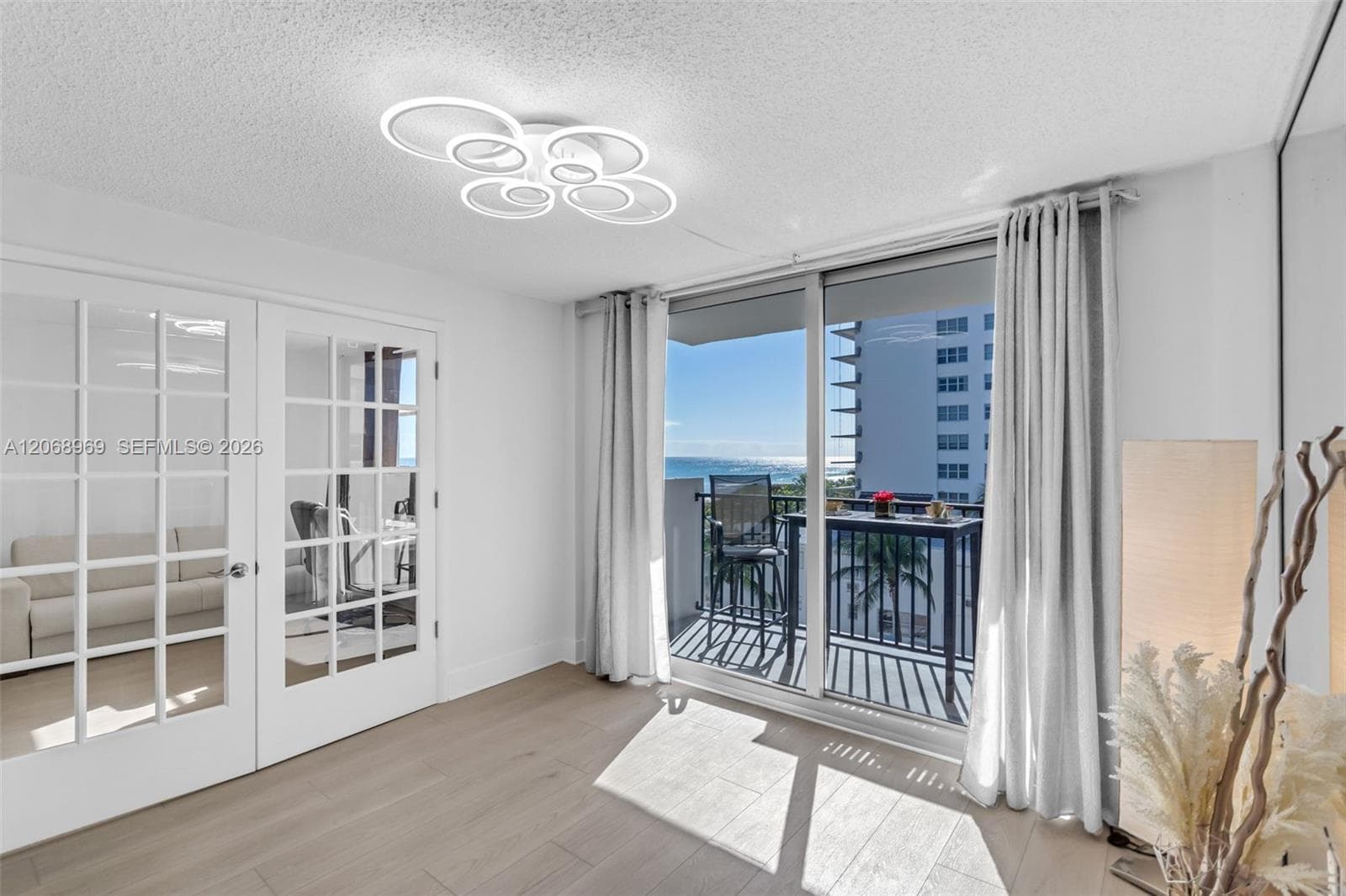 9273 Collins Ave 503 photo 2
