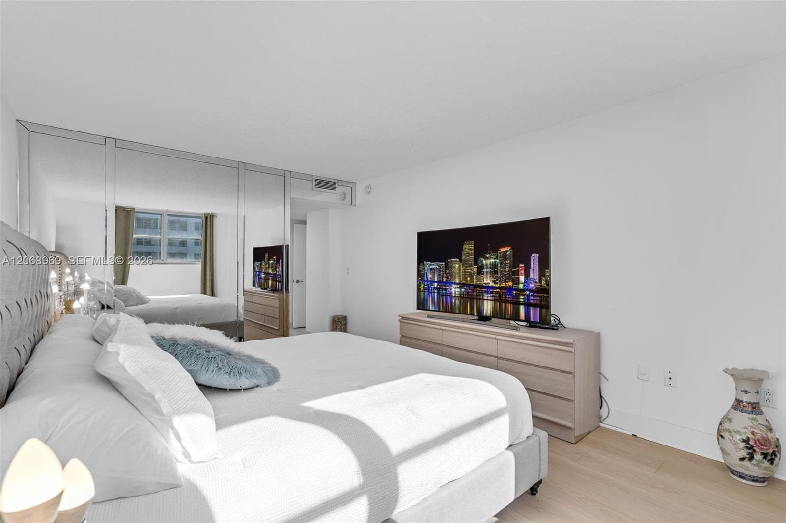 9273 Collins Ave 503 photo 6