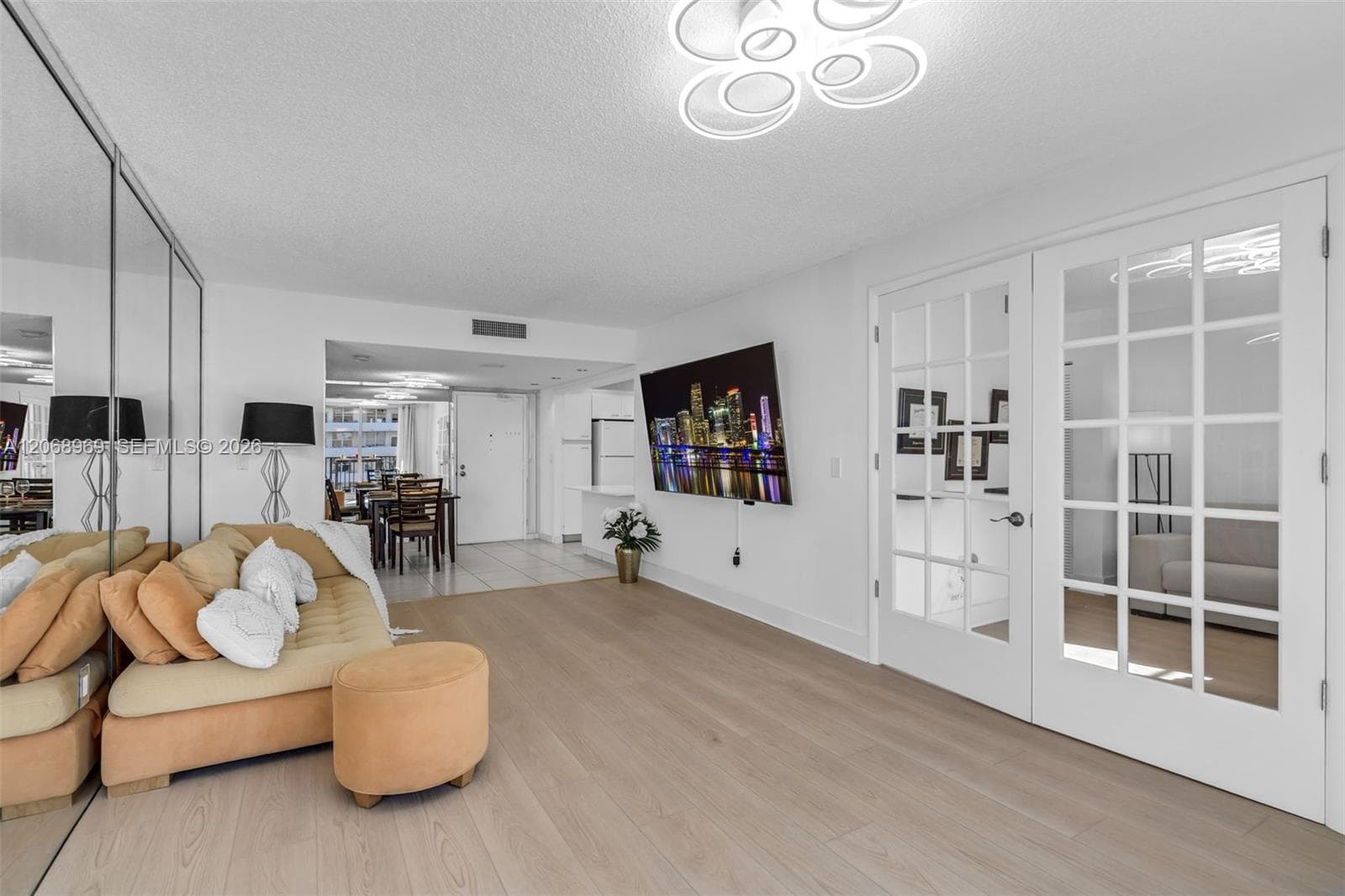 9273 Collins Ave 503 photo 7