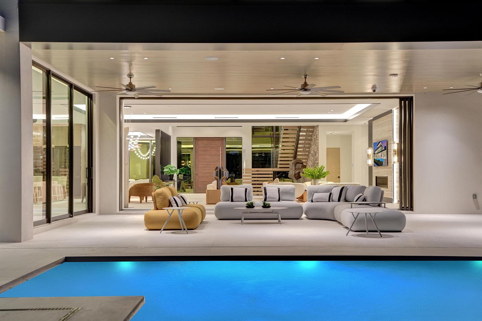 23 ISLA BAHIA Drive photo 8