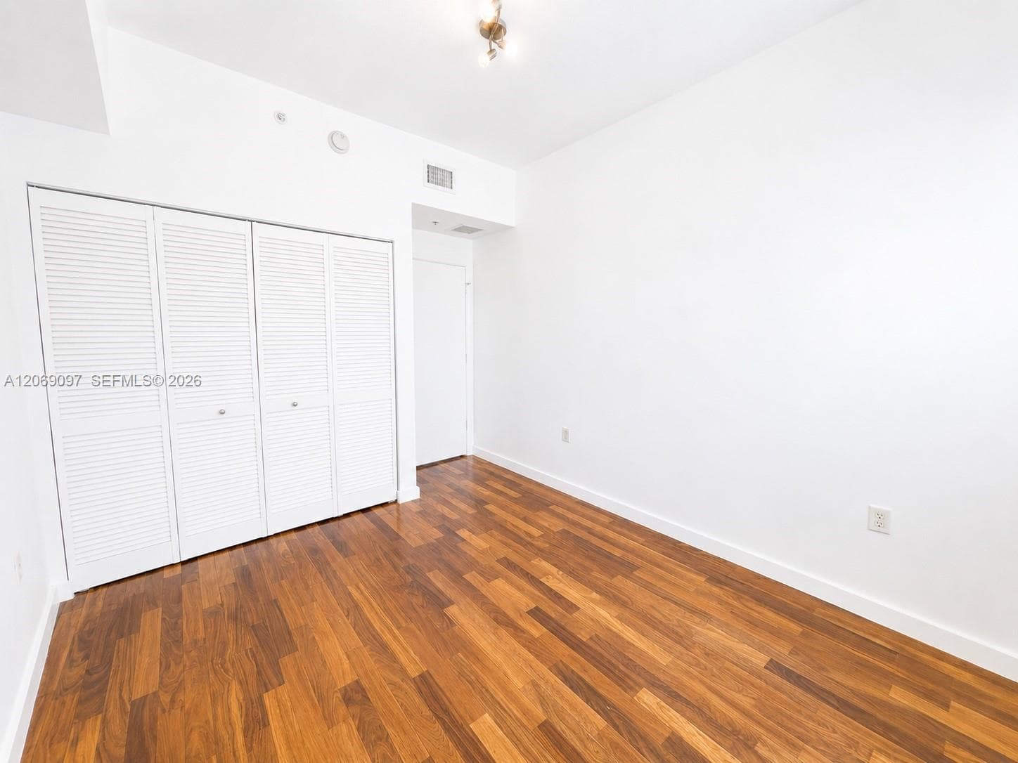 508 photo 19