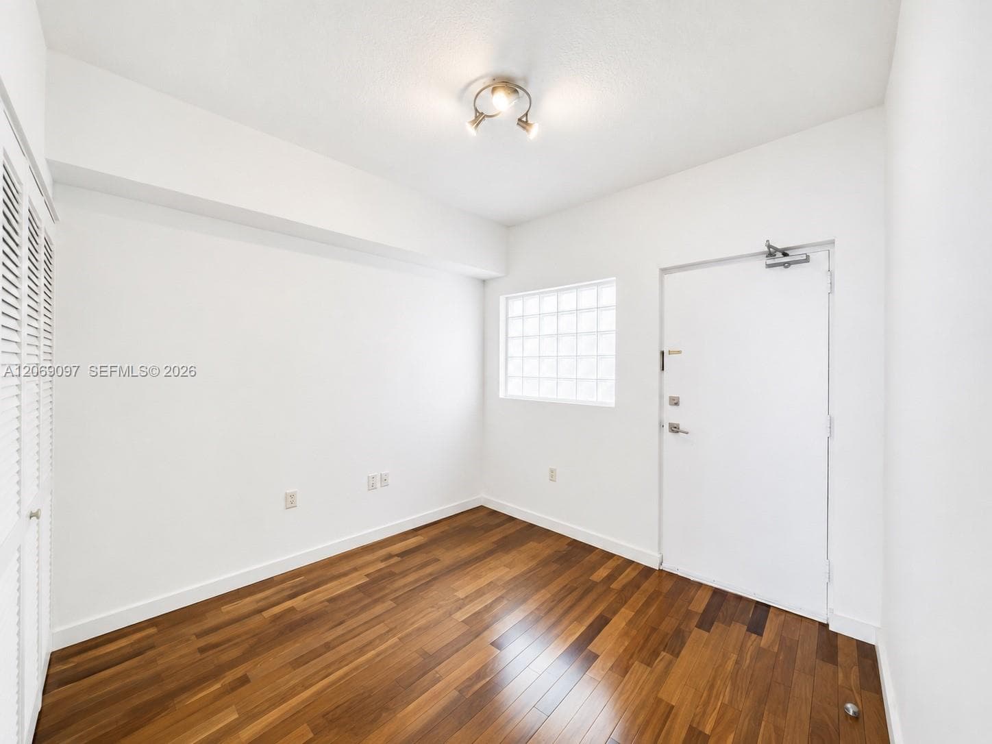 508 photo 25