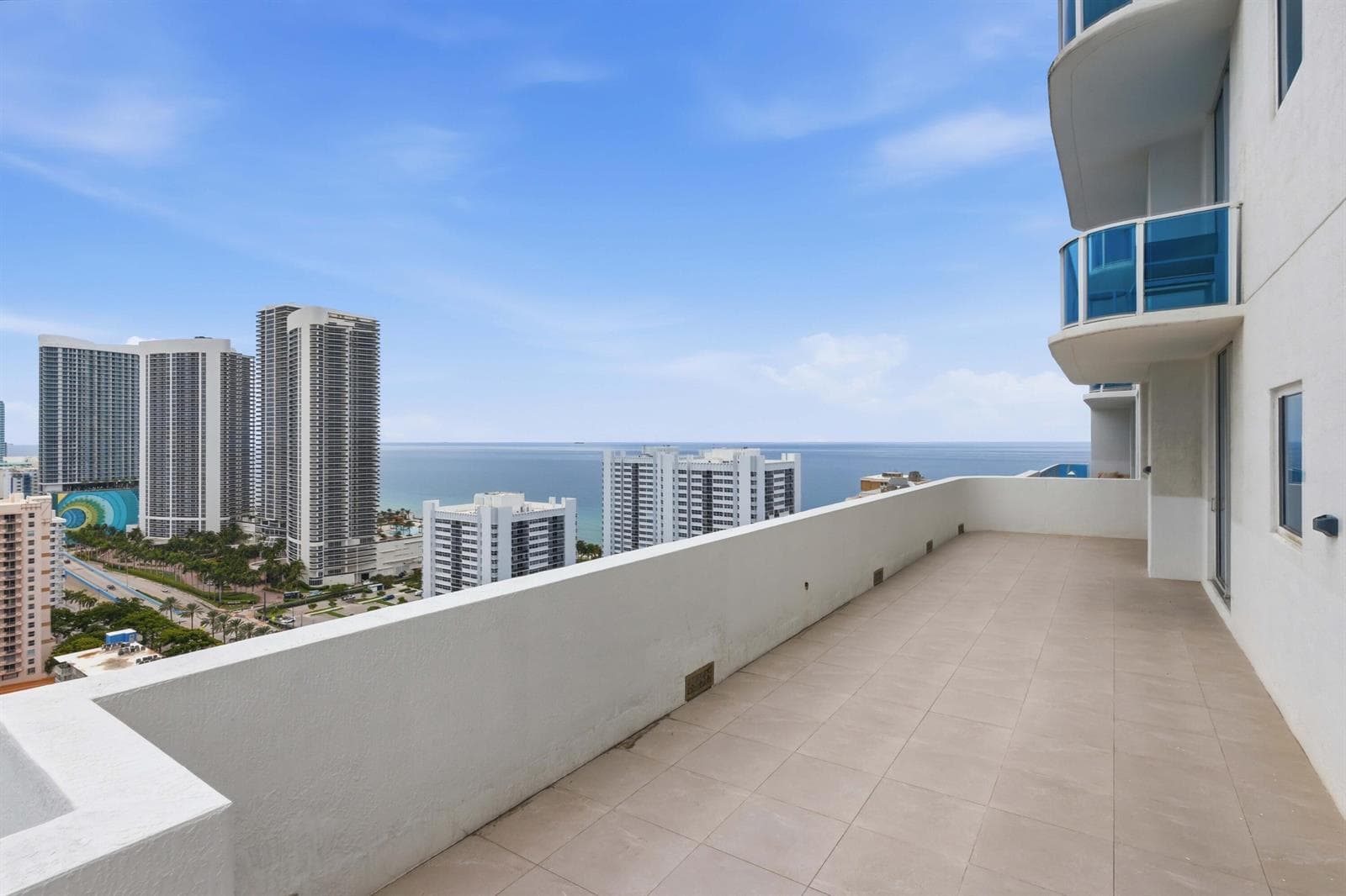 1945 S OCEAN Drive 2408 photo 1