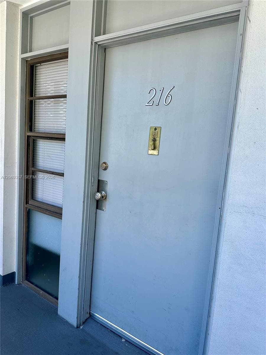 3401 N Country Club Dr EI-216 photo 6
