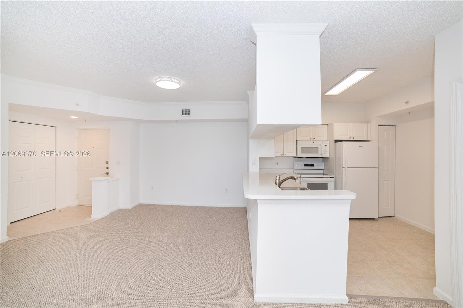17100 N Bay Rd 1407 photo 23