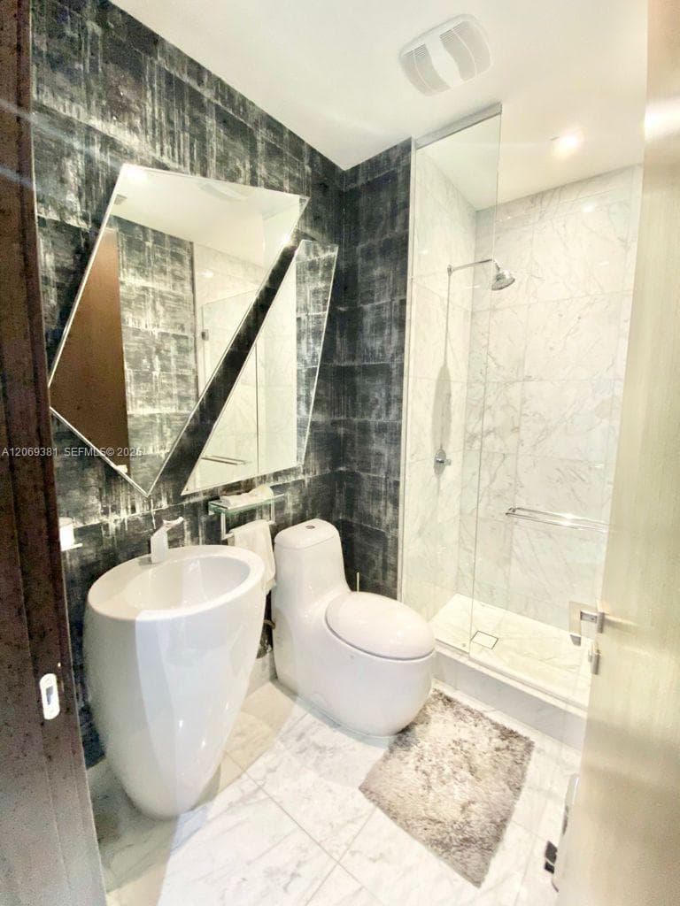 16901 Collins Ave 701 photo 13