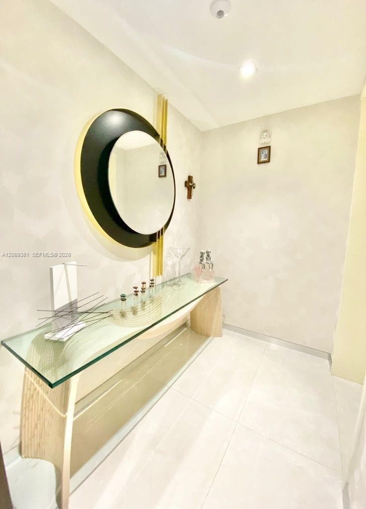 16901 Collins Ave 701 photo 15