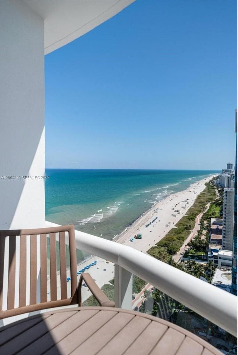 6365 Collins Ave 2805 photo 2