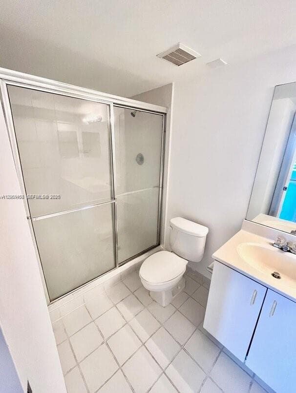 3300 NE 192nd St 1211 photo 12