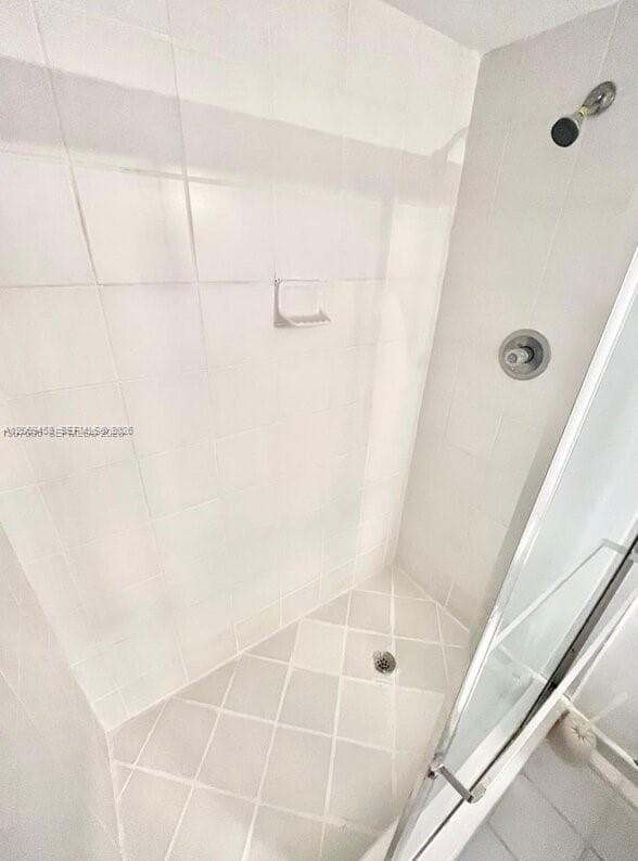 3300 NE 192nd St 1211 photo 9