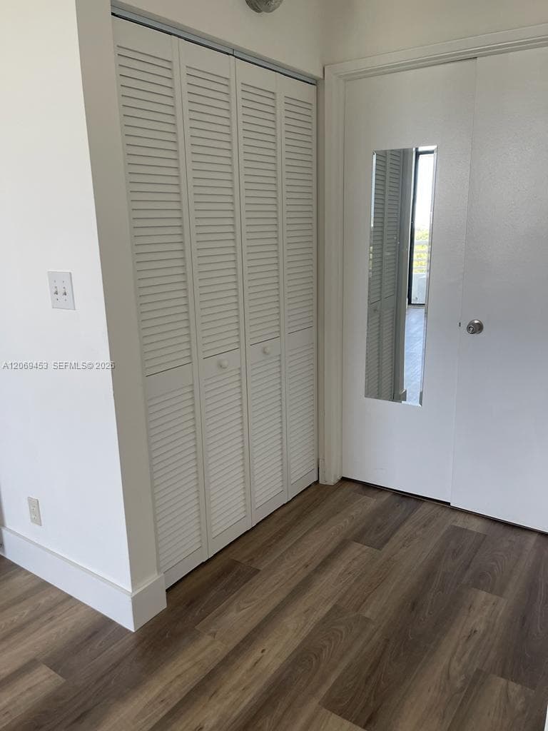 3300 NE 192nd St 1211 photo 10