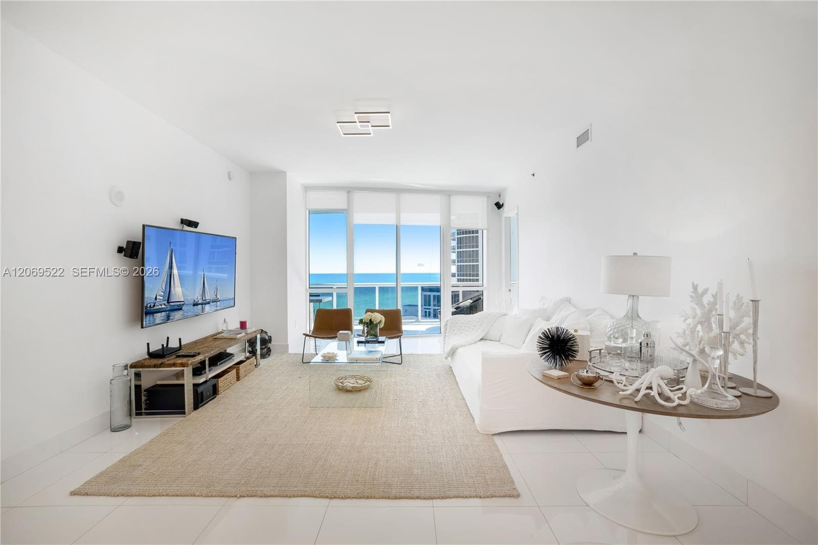 15901 Collins Ave 707 photo 12