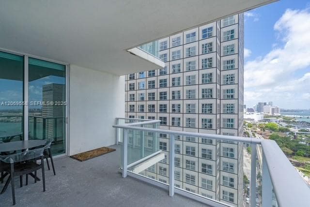 300 S Biscayne Blvd T-2416 photo 9