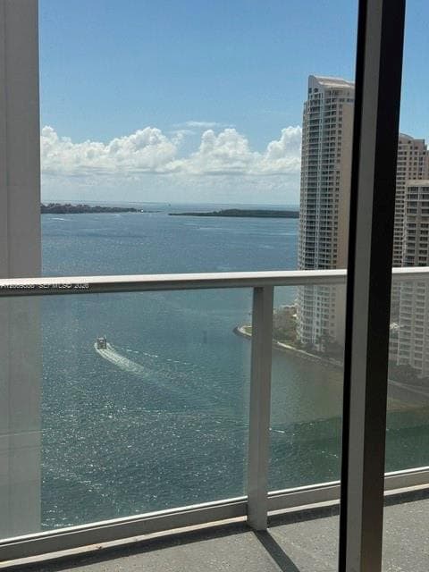 300 S Biscayne Blvd T-2416 photo 10