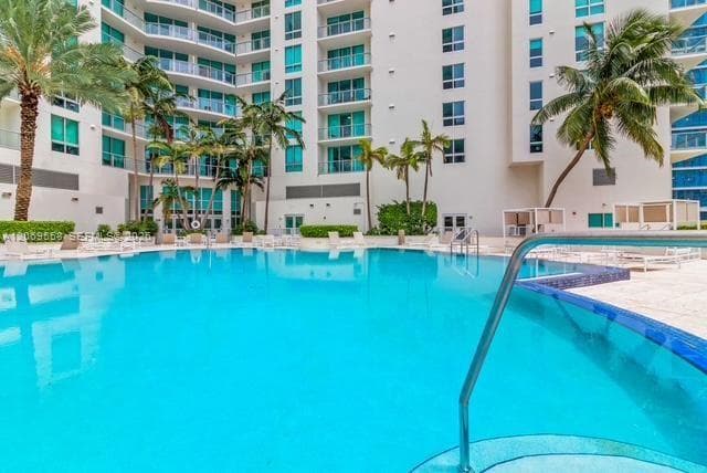 300 S Biscayne Blvd T-2416 photo 18