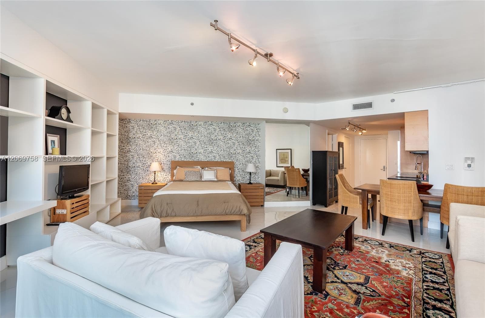 475 Brickell Ave 2908 photo 7