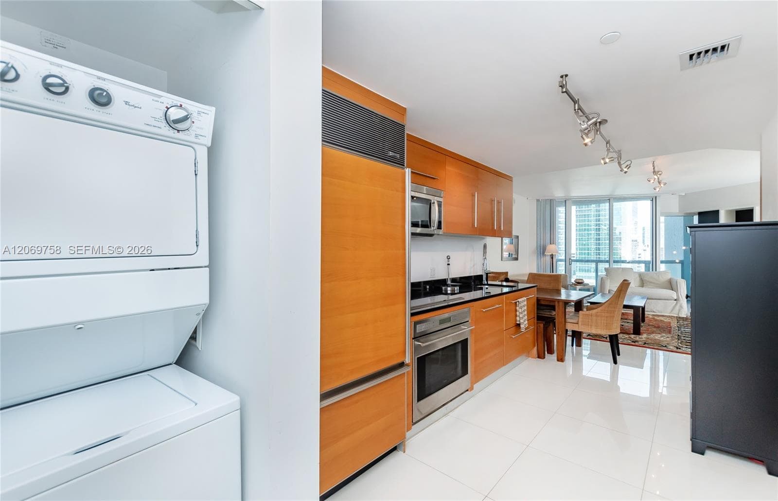 475 Brickell Ave 2908 photo 8