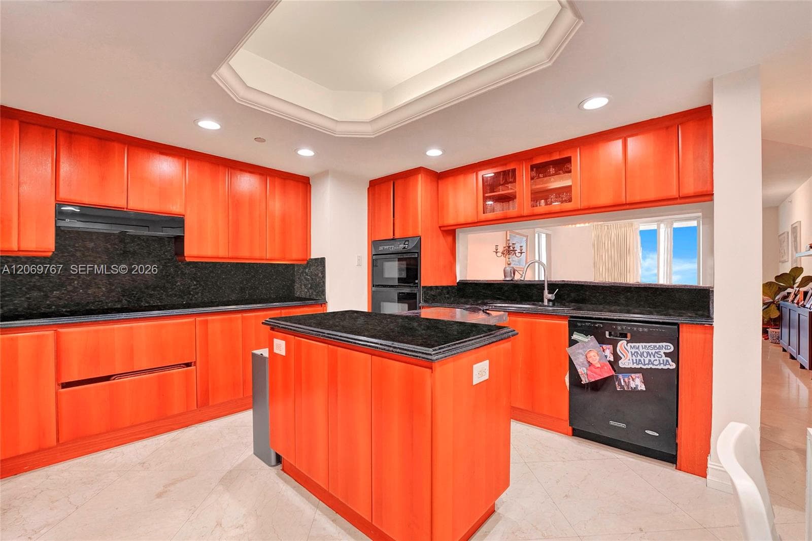 9595 N Collins Ave. 5NG photo 17