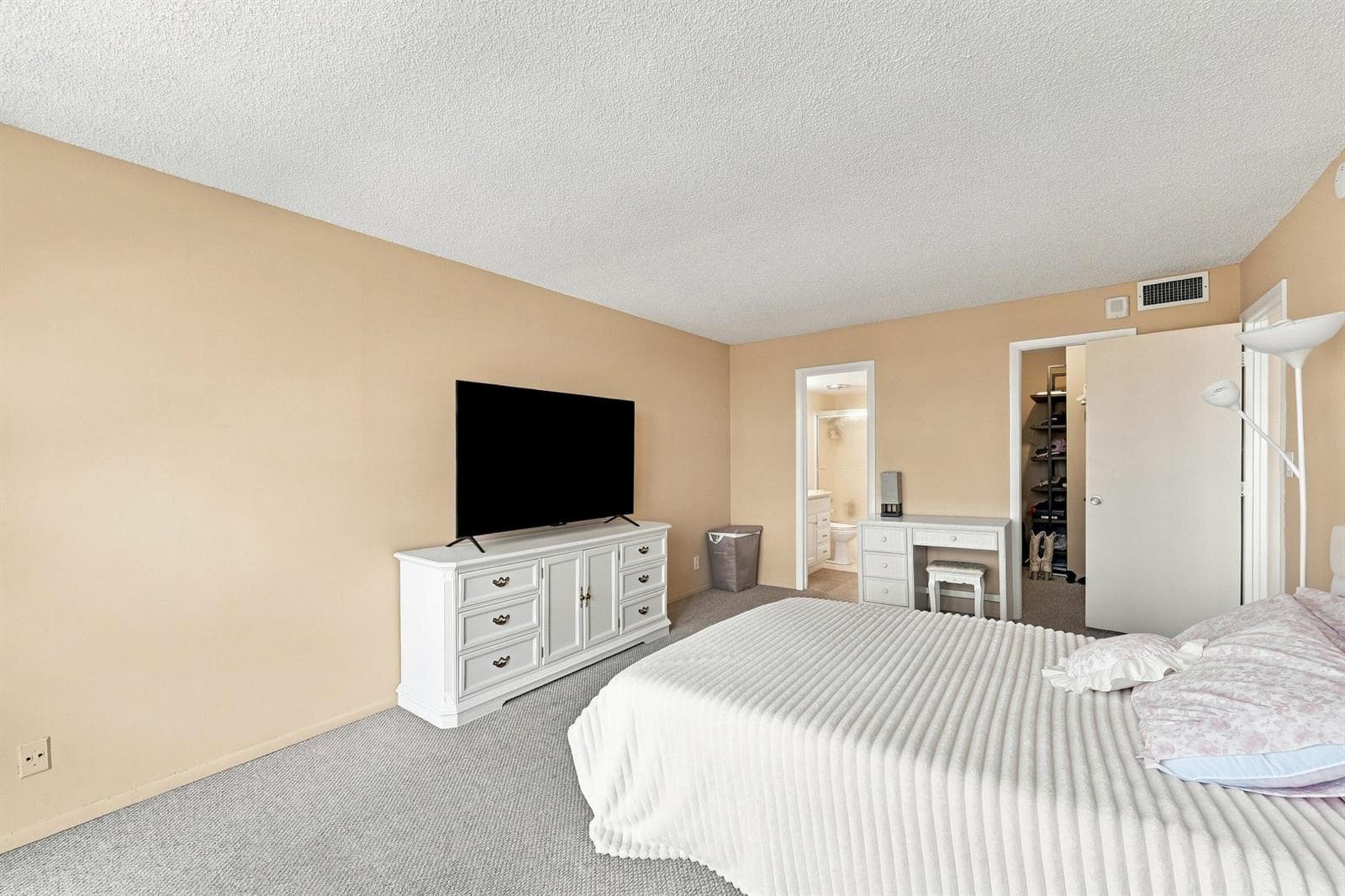 531 N Ocean Boulevard 505 photo 13