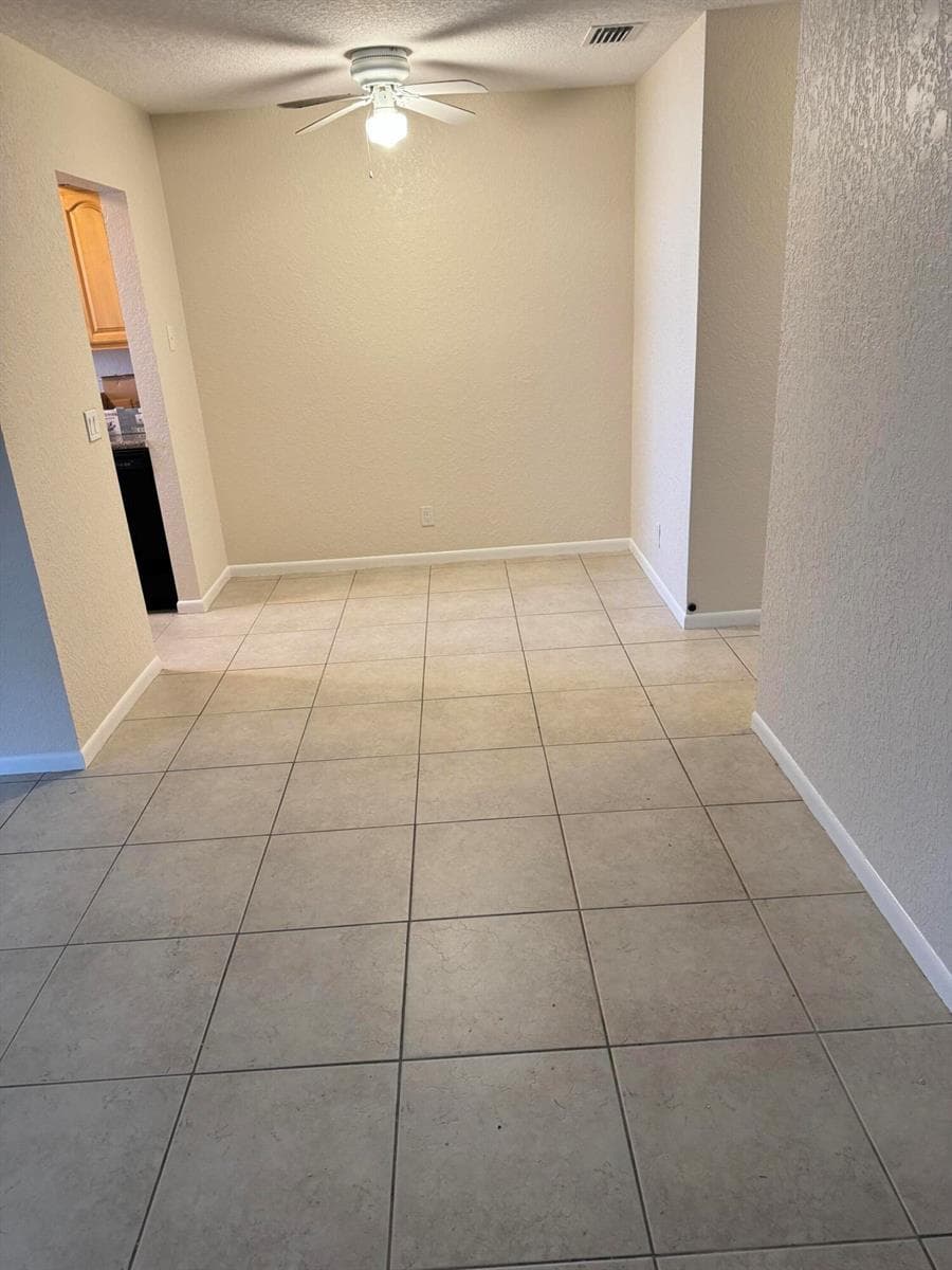 220 CROTON Avenue 210 photo 7