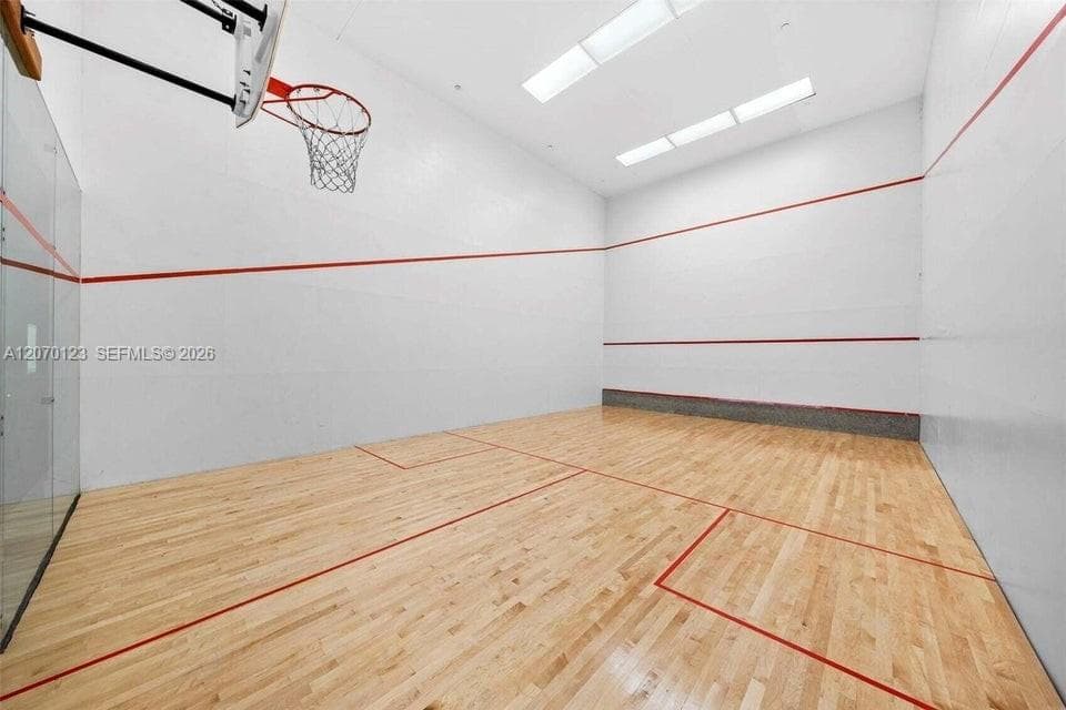 16500 Collins Ave 1751 photo 23