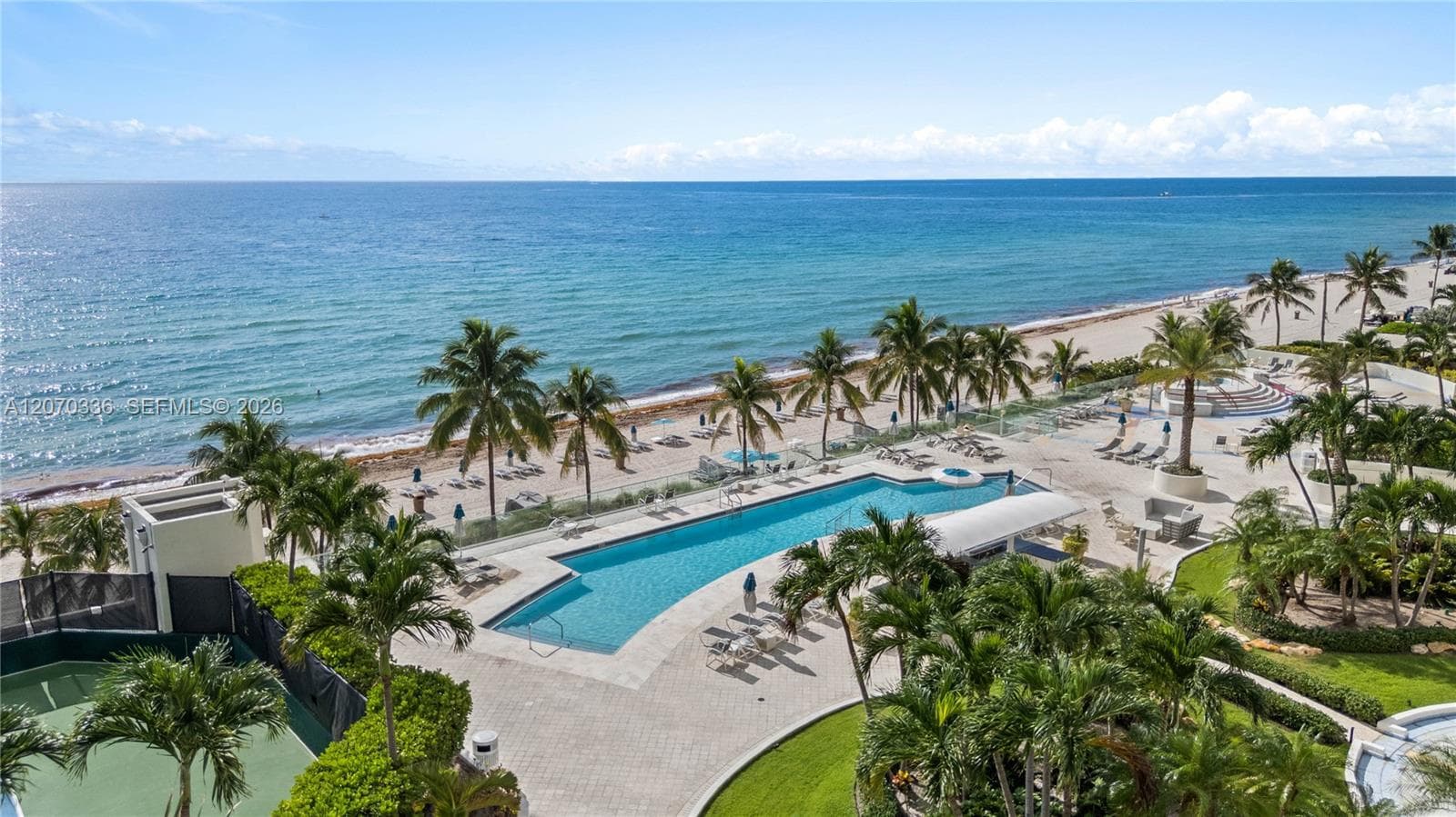 19111 Collins Ave 403 photo 6