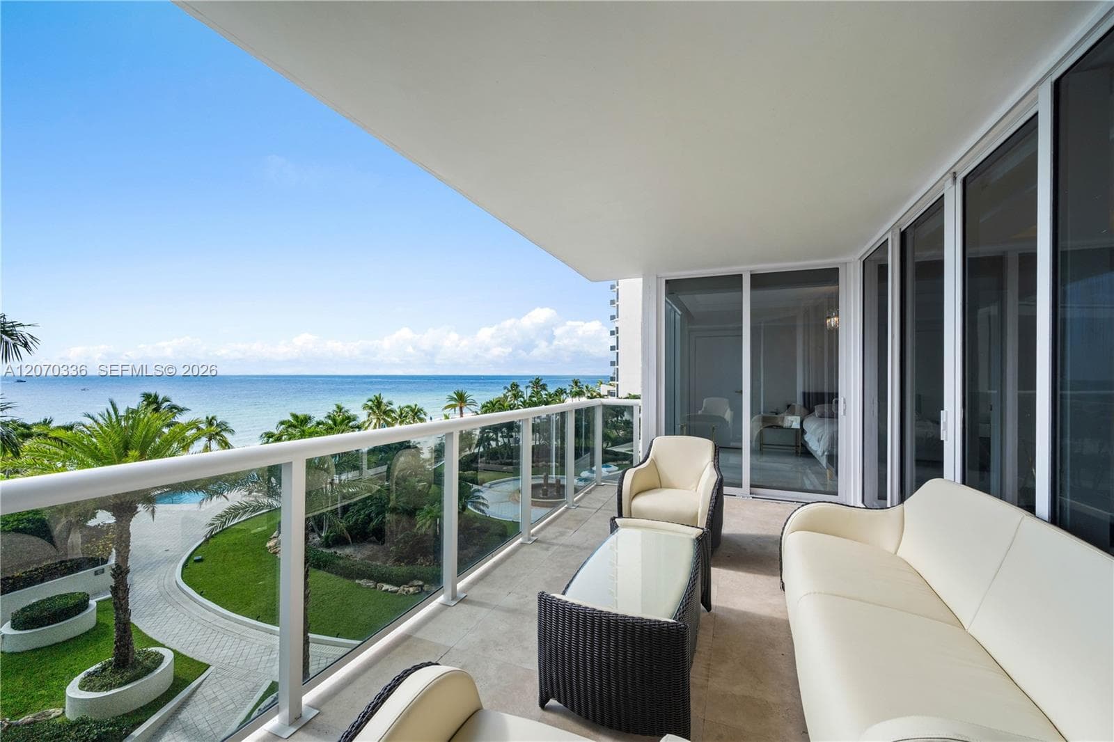 19111 Collins Ave 403 photo 9