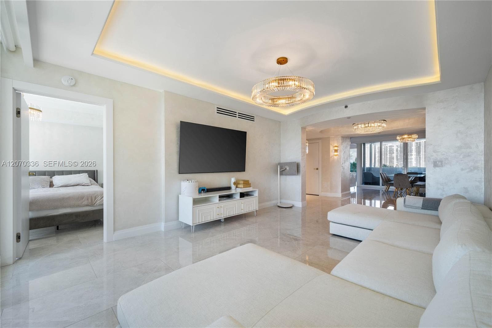 19111 Collins Ave 403 photo 10