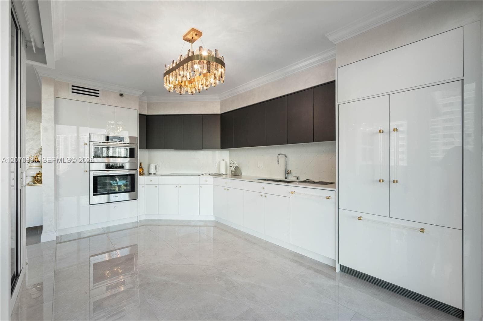 19111 Collins Ave 403 photo 18