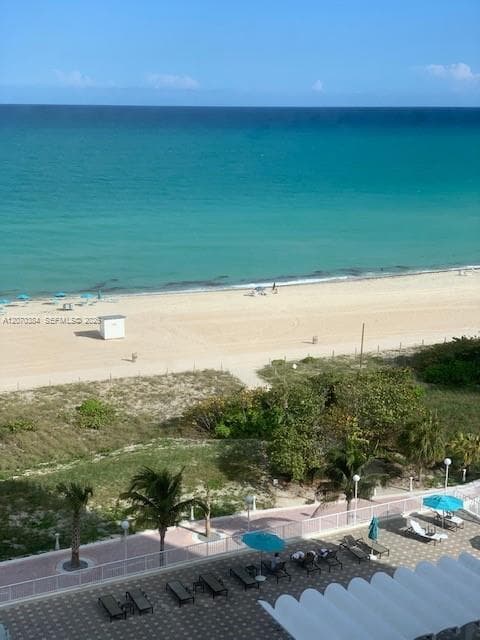 5701 Collins Ave 311 photo 13