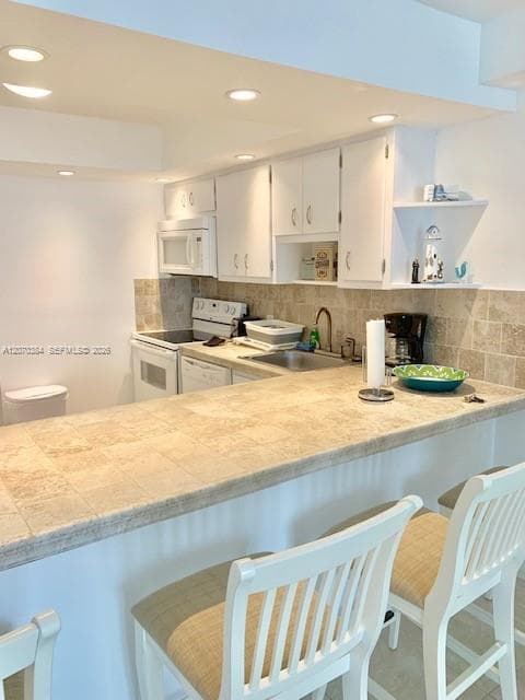5701 Collins Ave 311 photo 4