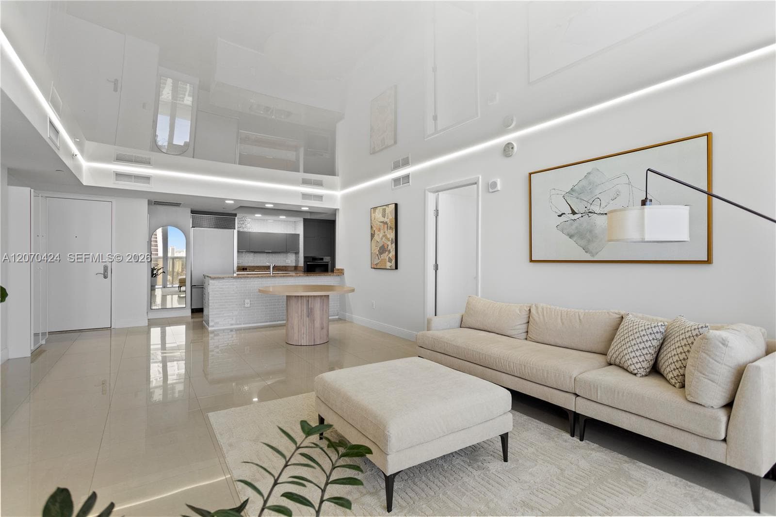 17201 Collins Ave 3502 photo 4