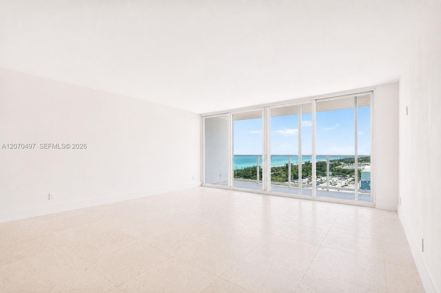 100 Bayview Dr 1626 photo 5