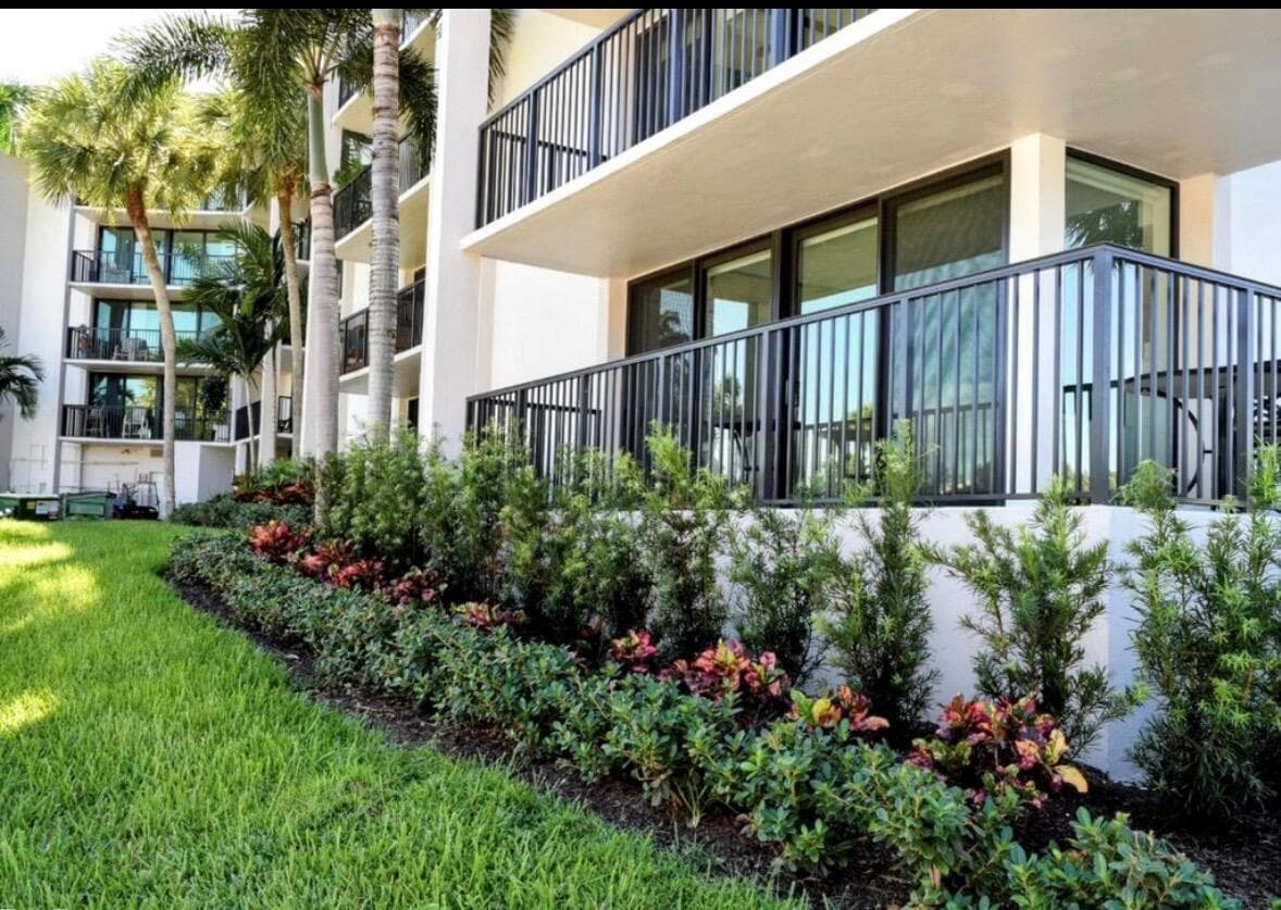 1301 River Reach Drive 111 photo 19