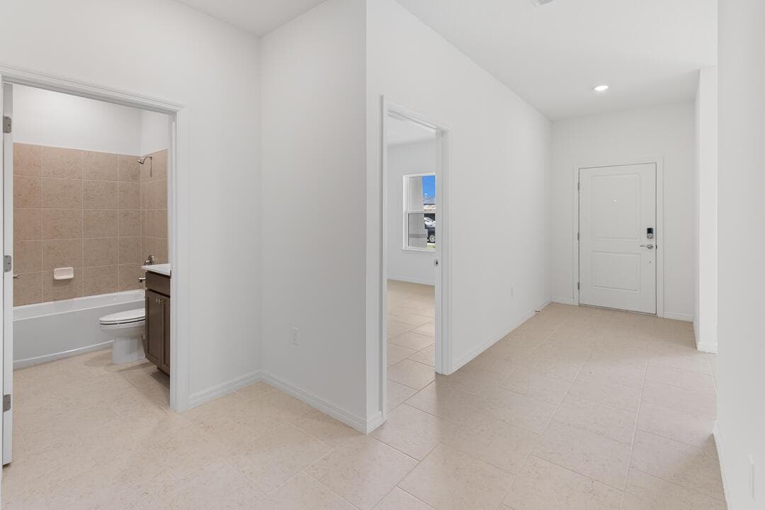 798 SE Seahouse Drive photo 10