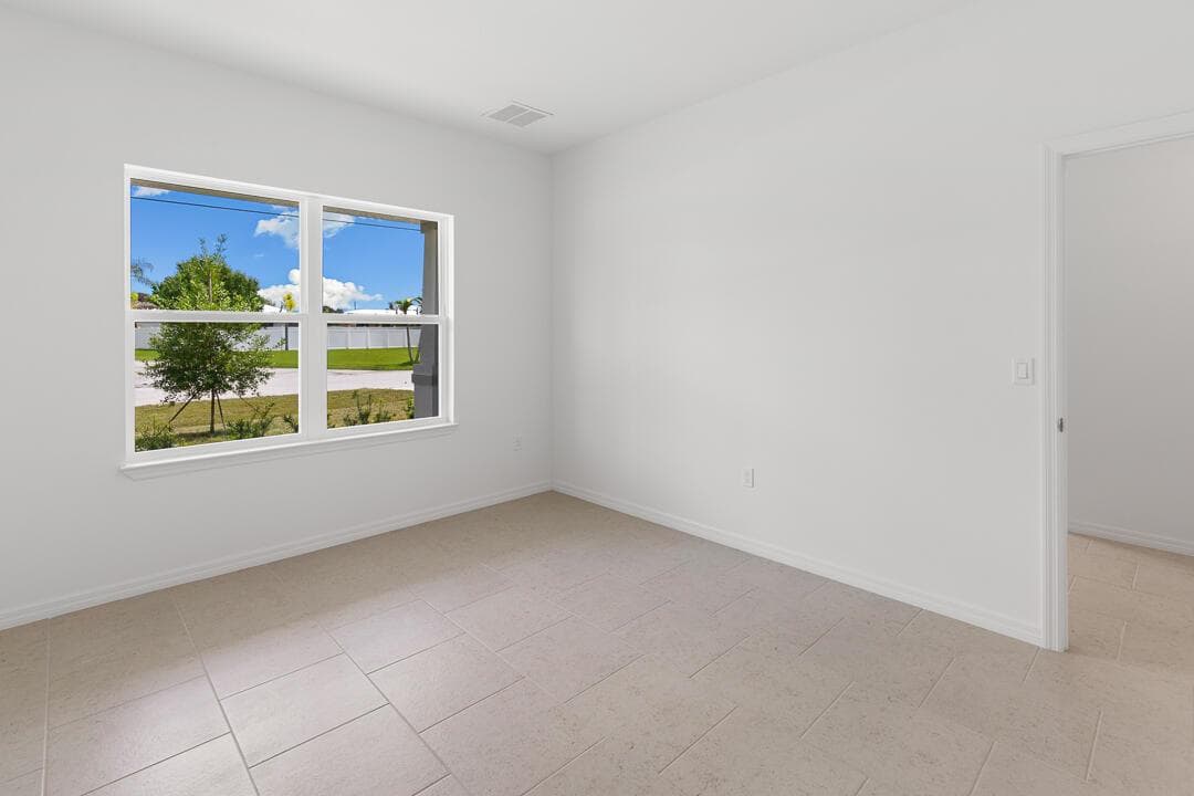 798 SE Seahouse Drive photo 14