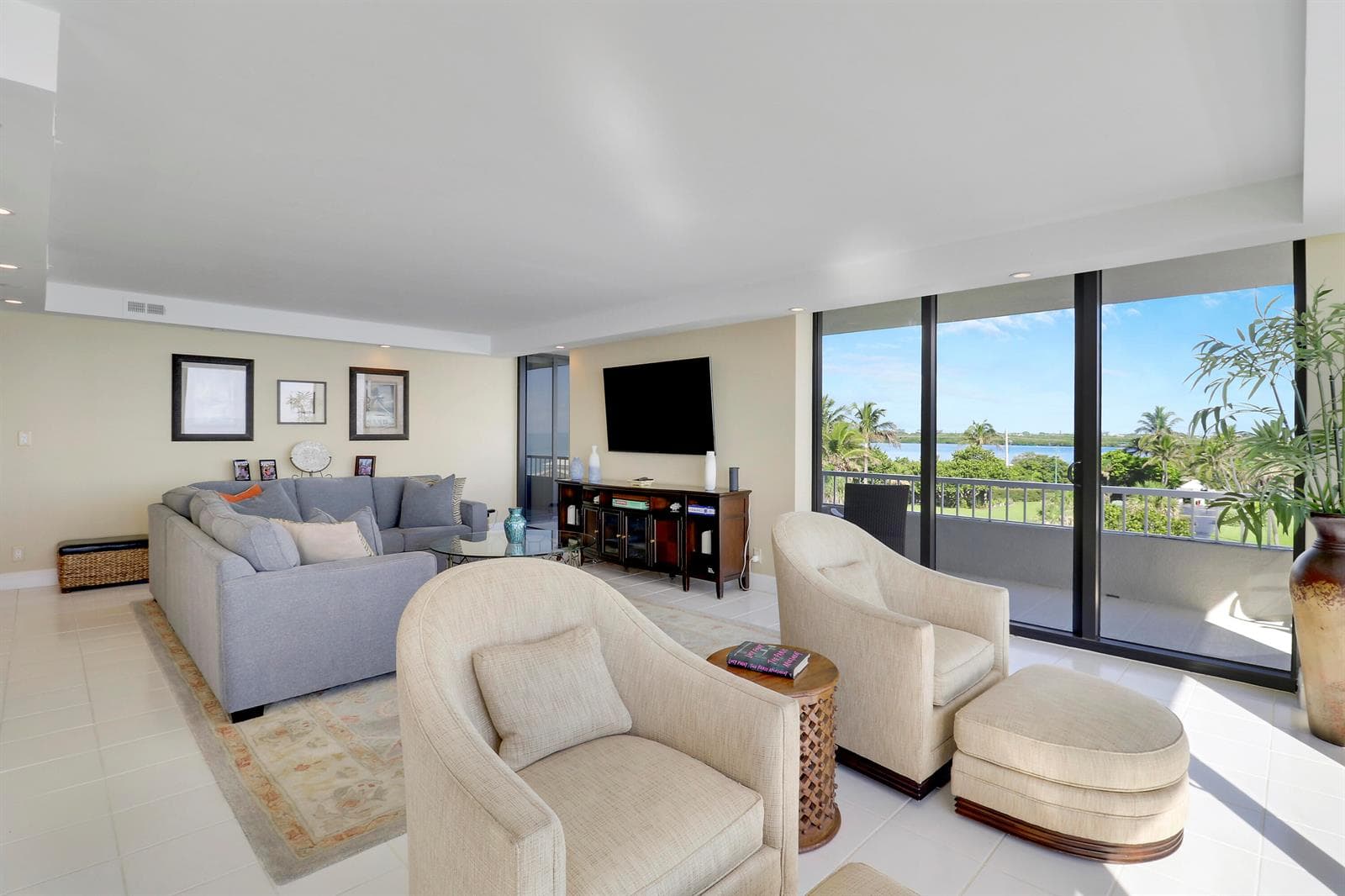 5510 N OCEAN Drive 4C photo 7