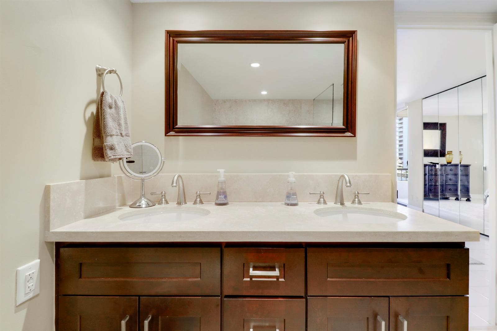 5510 N OCEAN Drive 4C photo 20