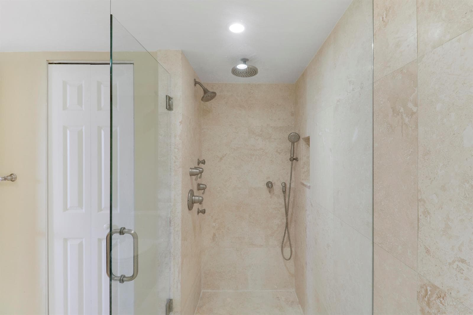 5510 N OCEAN Drive 4C photo 21