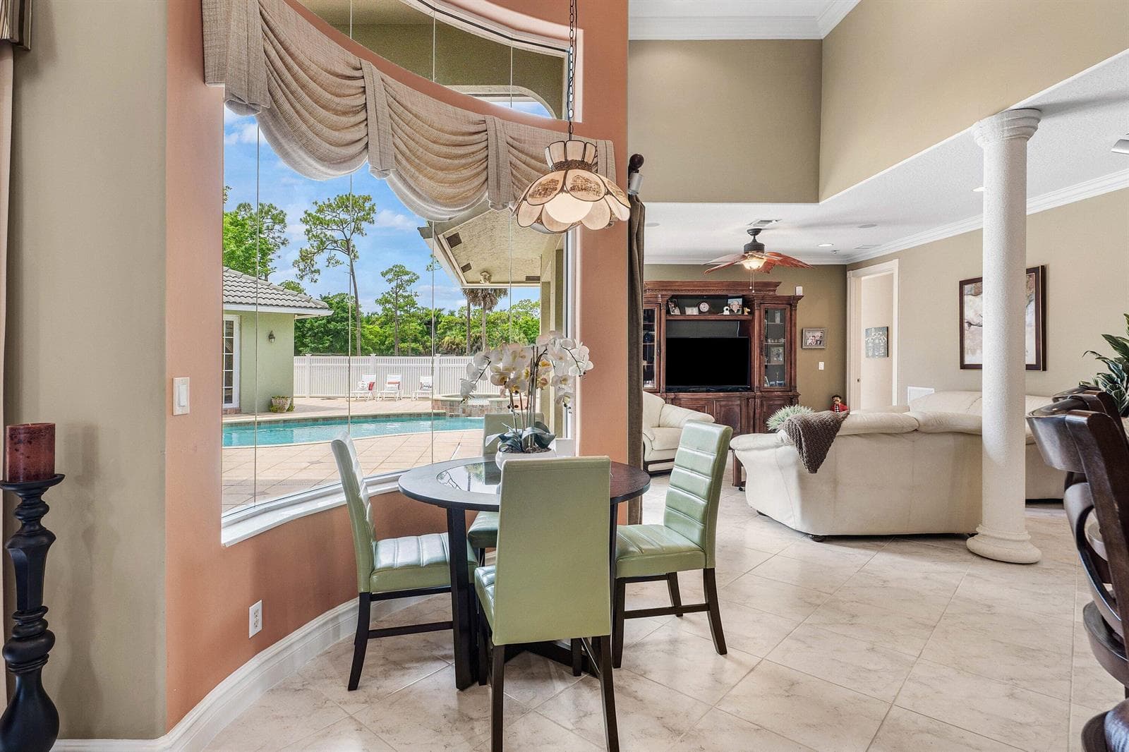 2749 A Road photo 16