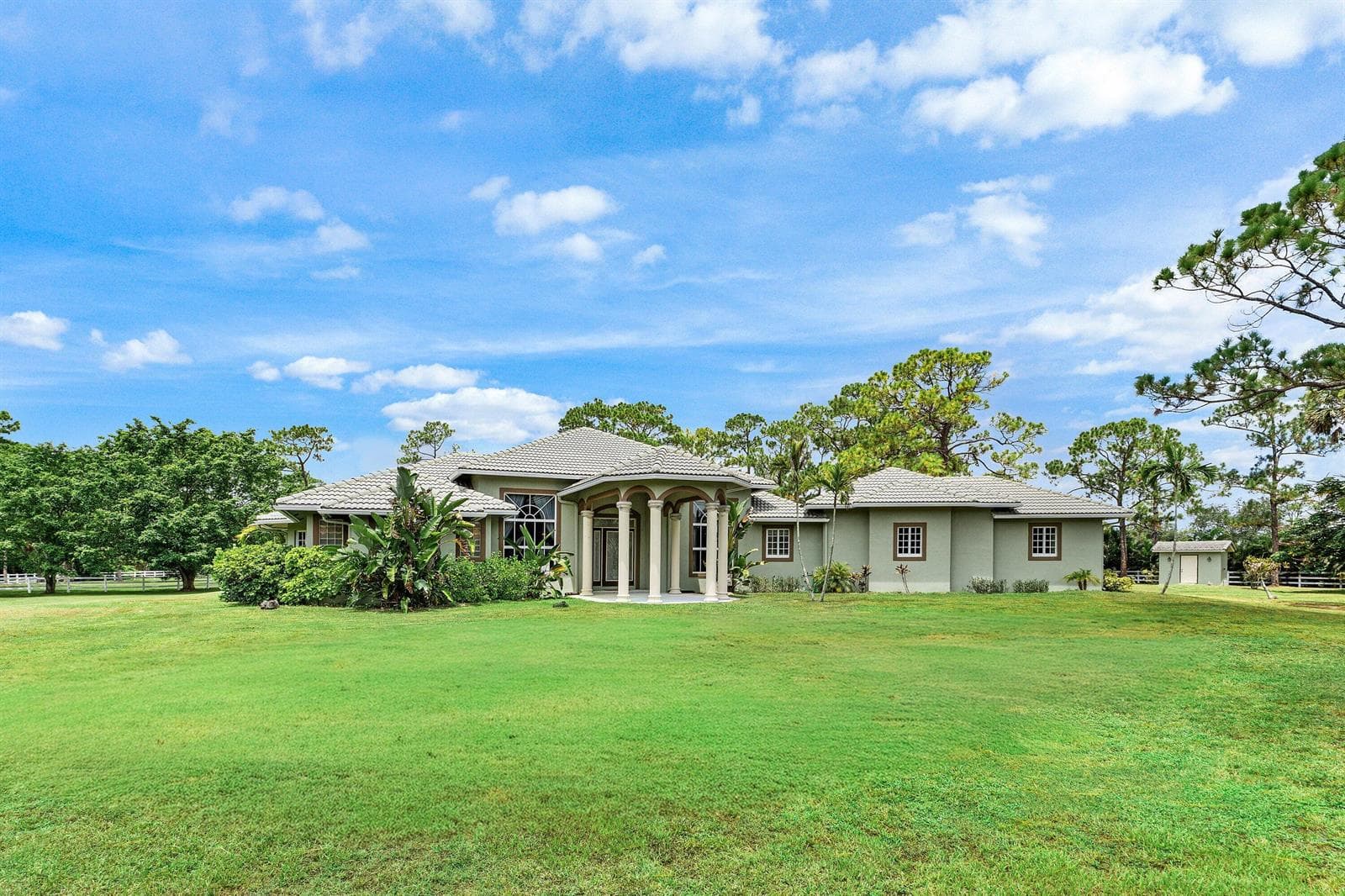 2749 A Road photo 7