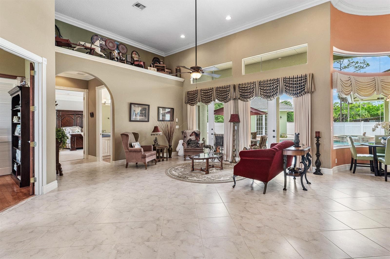 2749 A Road photo 15