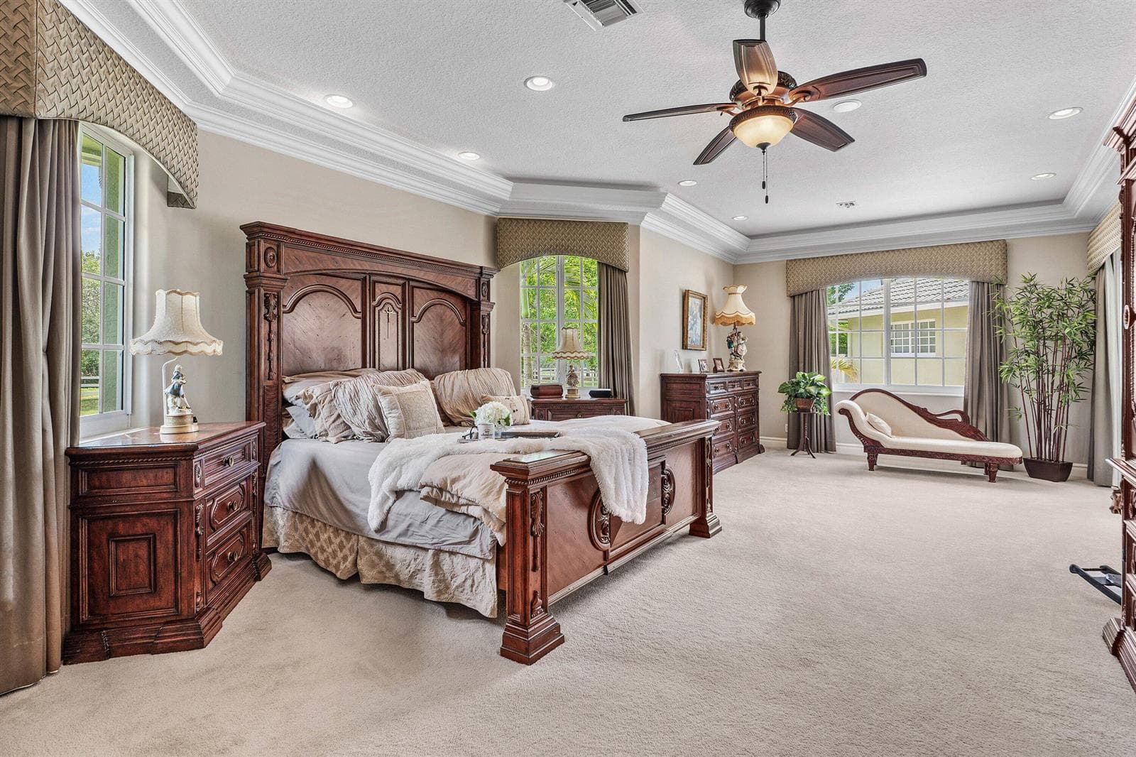 2749 A Road photo 25