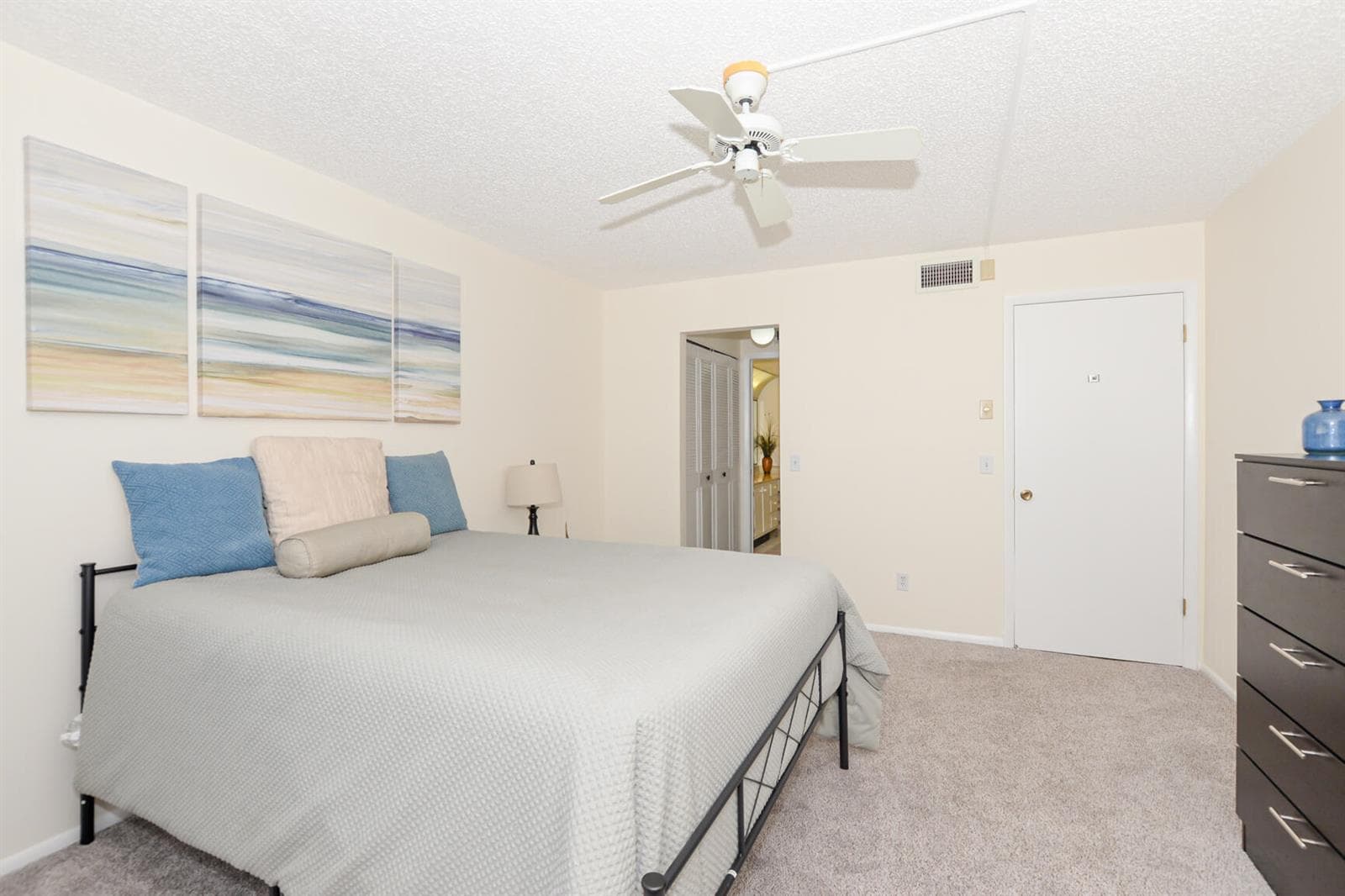 1950 SW PALM CITY Road 12-103 photo 18
