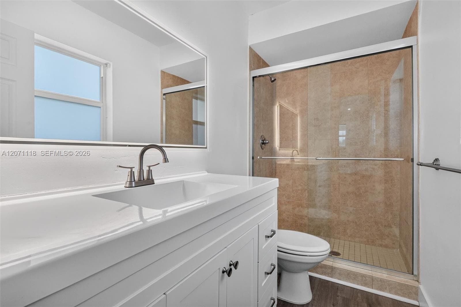 2100 Diana Dr 310 photo 13
