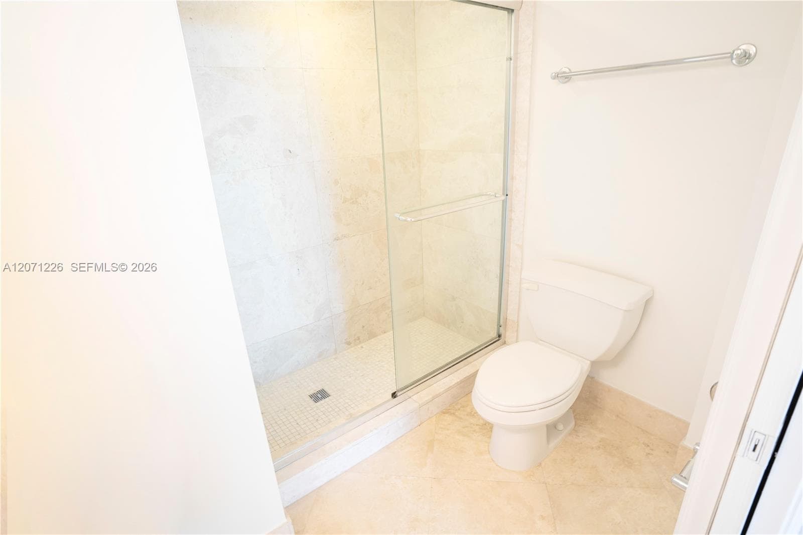 90 Alton Rd 2204 photo 13